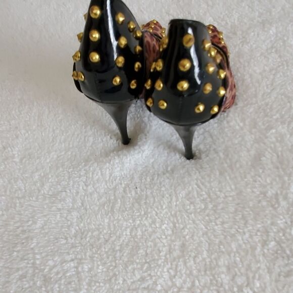 COLIN STUART leopard print studded heels - Picture 2 of 5
